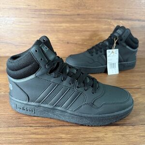 Adidas Hoops 3.0 Basketball Shoes Men’s Size 6 Athletic Sneakers Men’s Size 6